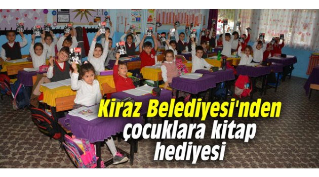 Kiraz Belediyesi'nden çocuklara kitap hediyesi 